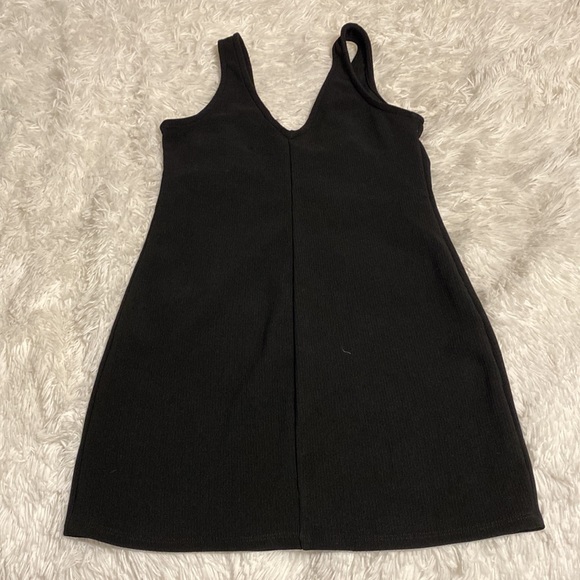 Black Bodycon Dress - Picture 2 of 2